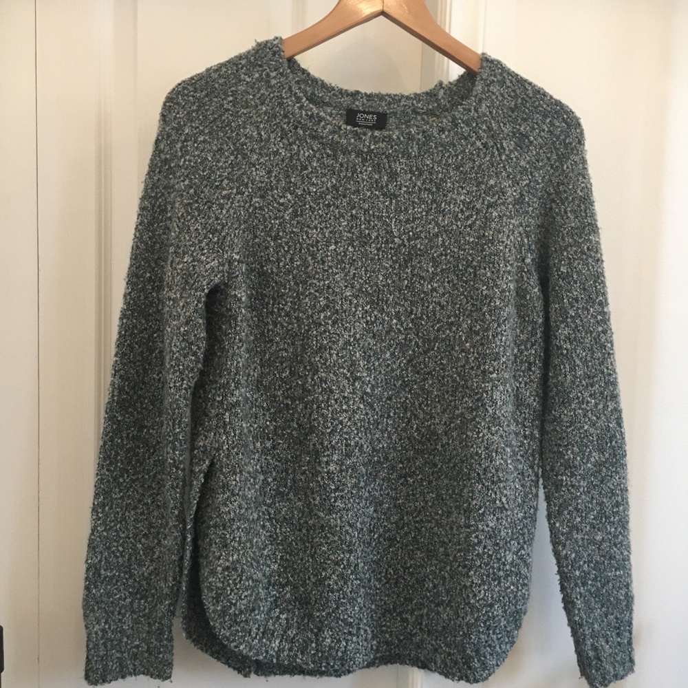 JONES NEW YORK - green sweater!!